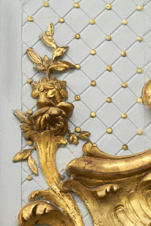 16C72-French-ornate-gold-leaf-trumeau-mirror-g-399x599